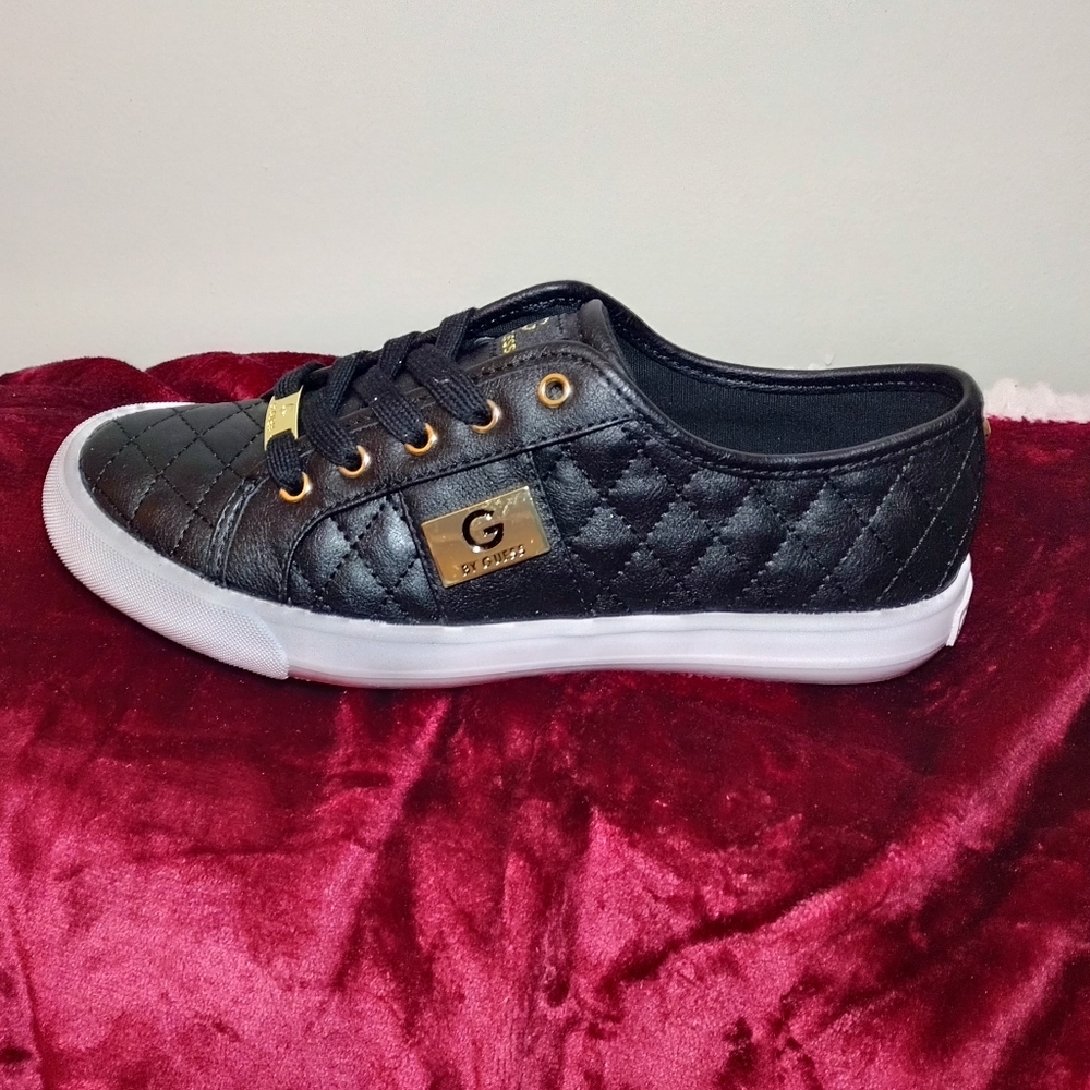 G by Guess Backer Lace Up Sneakers Size 7.5 in Black